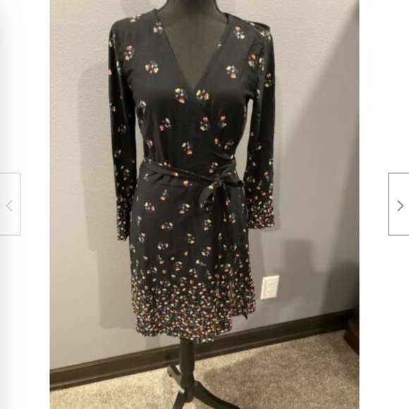 LOFT Dresses & Skirts - LOFT  Black Floral Genuine Wrap Dress Size LP